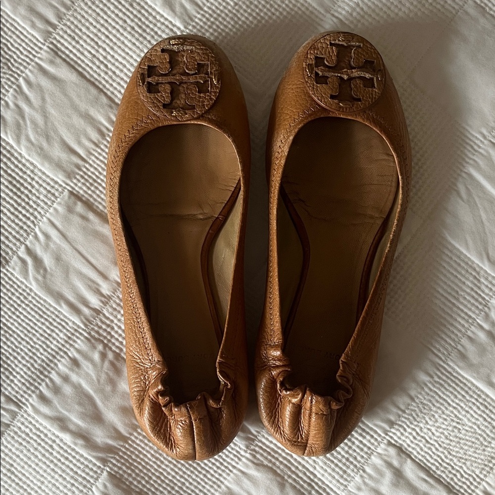 Tory Burch Tan Leather Loafers